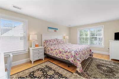 36 Beachview Terrace, Middletown, RI 02842 - Photo 28