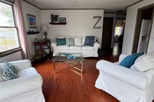 85 Harbour Island Dr, Narragansett, RI 02882 - Photo 4