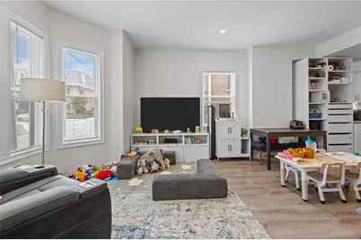 118 Pitman Street, Providence, RI 02906 - Photo 10
