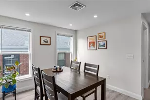 118 Pitman St, Providence, RI 02906 - Photo 38