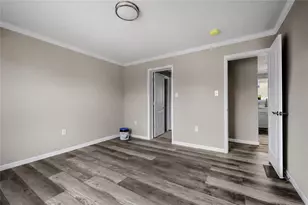 121 Robert Gray Ave, Tiverton, RI 02878 - Photo 14