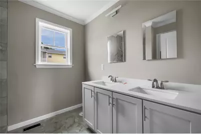 121 Robert Gray Avenue, Tiverton, RI 02878 - Photo 10