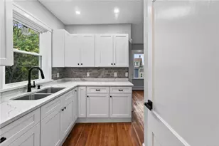 31 Bowdoin St, Providence, RI 02909 - Photo 22