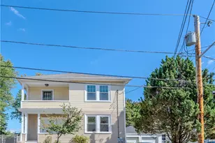 31 Bowdoin St, Providence, RI 02909 - Photo 1