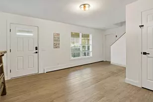 11 Defelice Rd, Narragansett, RI 02882 - Photo 4