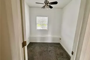 14 West St, Bristol, RI 02809 - Photo 8