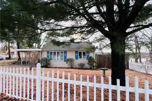 93 Grand View Dr, Warwick, RI 02886 - Photo 20