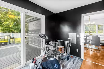 565 Sandy Lane, Warwick, RI 02889 - Photo 16