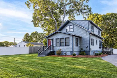 565 Sandy Lane, Warwick, RI 02889 - Photo 2