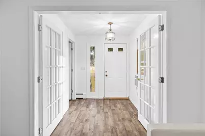 565 Sandy Lane, Warwick, RI 02889 - Photo 6
