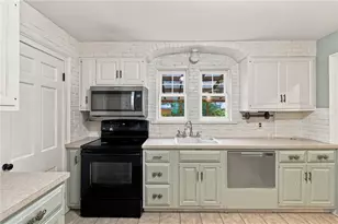 14 Englewood Ln, Warwick, RI 02888 - Photo 22