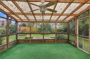 14 Englewood Ln, Warwick, RI 02888 - Photo 12