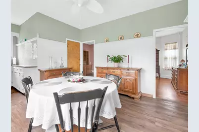 33 Governor Street, Cranston, RI 02920 - Photo 6