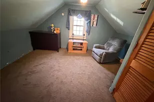 110 Park View Blvd, Cranston, RI 02910 - Photo 28