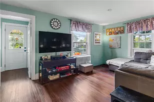 69 Clarner St, Pawtucket, RI 02861 - Photo 2