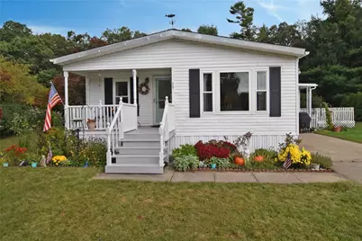 19 Healey Brook Court, South Kingstown, RI 02879 - Photo 2