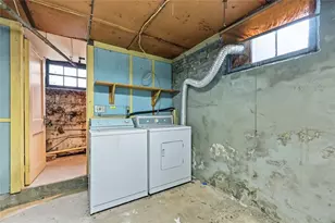 71 Bernard St, Providence, RI 02905 - Photo 32