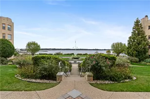 1180 Narragansett Blvd, Cranston, RI 02905 - Photo 32