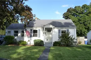 34 Union Ave, Warwick, RI 02889 - Photo 1