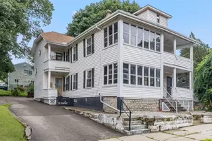 628 Cumberland Hill Rd, Woonsocket, RI 02895 - Photo 1
