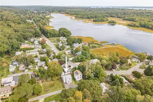 55 Lafayette Ave, South Kingstown, RI 02879 - Photo 2