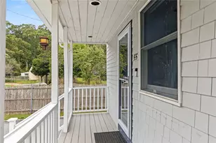 55 Lafayette Ave, South Kingstown, RI 02879 - Photo 4