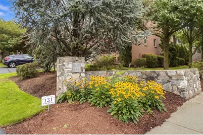 131 Fruit Hill Avenue #10, Providence, RI 02911 - Photo 2