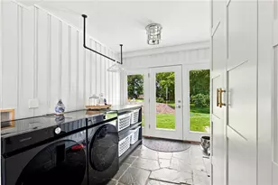 561 Boyds Ln, Portsmouth, RI 02871 - Photo 4