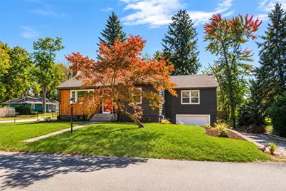 330 Manolla Avenue, Warwick, RI 02888 - Photo 2