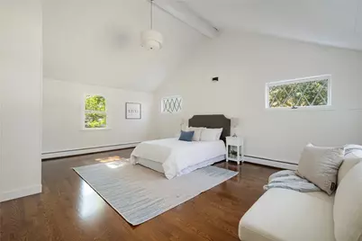 330 Manolla Avenue, Warwick, RI 02888 - Photo 14