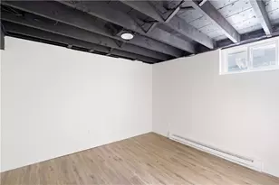 26 Berlin St, Providence, RI 02908 - Photo 30