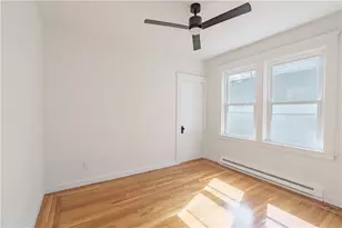 26 Berlin St, Providence, RI 02908 - Photo 12