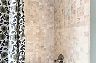 8 Everett St, Newport, RI 02840 - Photo 24