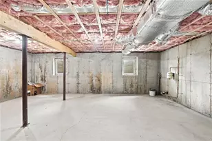 515 Gaskill St, Woonsocket, RI 02895 - Photo 42