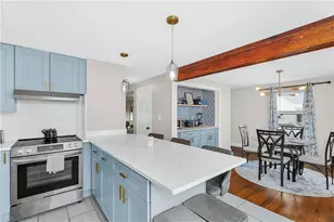 46 Hatherly St, North Providence, RI 02911 - Photo 10