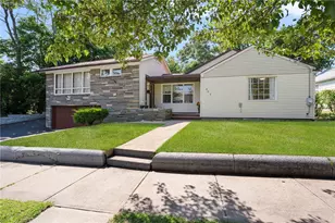 807 Pontiac Ave, Cranston, RI 02910 - Photo 1