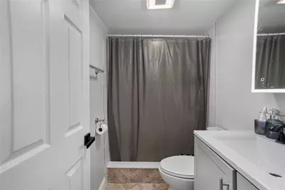 807 Pontiac Avenue, Cranston, RI 02910 - Photo 22