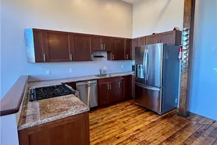 28 Bayley St, Pawtucket, RI 02860 - Photo 12