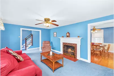 33 Linden Avenue, East Providence, RI 02916 - Photo 14