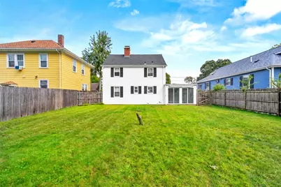 33 Linden Avenue, East Providence, RI 02916 - Photo 4