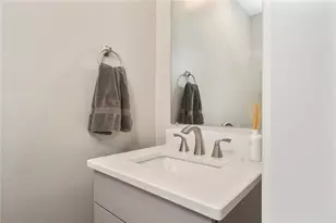601 Hunting Hill Dr, Cumberland, RI 02864 - Photo 16