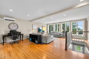 64 Mitchell St, Portsmouth, RI 02871 - Photo 4