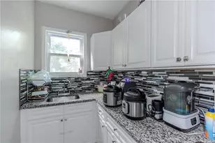 81 1st St, East Providence, RI 02914 - Photo 16