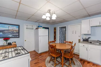 81 1st Street, East Providence, RI 02914 - Photo 8