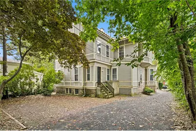 4 Red Cross Avenue #1A, Newport, RI 02840 - Photo 2