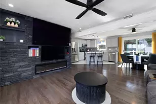 16 Aurelia Dr, Providence, RI 02909 - Photo 8