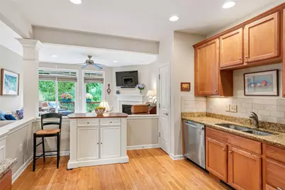 121 Hampton Way, South Kingstown, RI 02879 - Photo 8