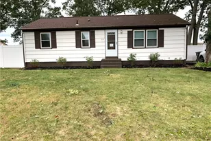 66 Palace Ave, Warwick, RI 02886 - Photo 1