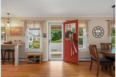 441 Farnum Pike, Smithfield, RI 02917 - Photo 4