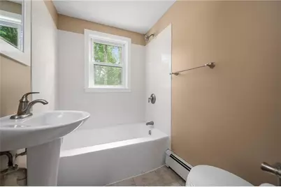 439 Farnum Pike, Smithfield, RI 02917 - Photo 32